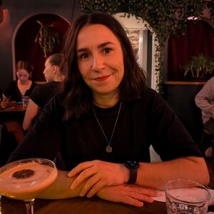 Meet your Posher, Jennyfer